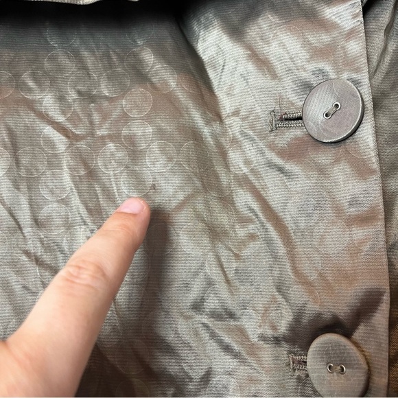 Chico’s Metallic Gold Lightweight Button Front Jacket Boxy Sleeves 3 (XL) - Picture 9 of 9